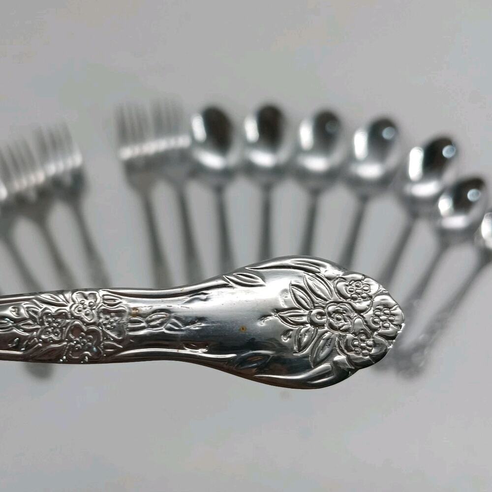14X Spns Fks Rogers Love Joy Stainless Flatware Floral Spoons Forks